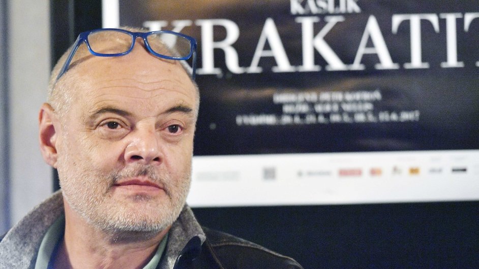 Na snímku ze støedeèní tiskové konference k premiéøe opery Krakatit je umìlecký šéf Opery ND Petr Kofroò.
