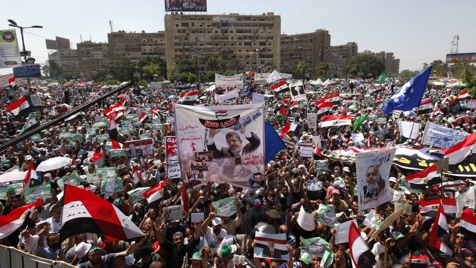 Demonstrace v Egypt na podporu prezidenta