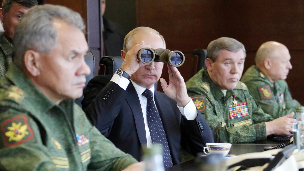 Vladimir Putin se pøepoèítal. Teï se musí dívat na stateènou obranu Ukrajincù.