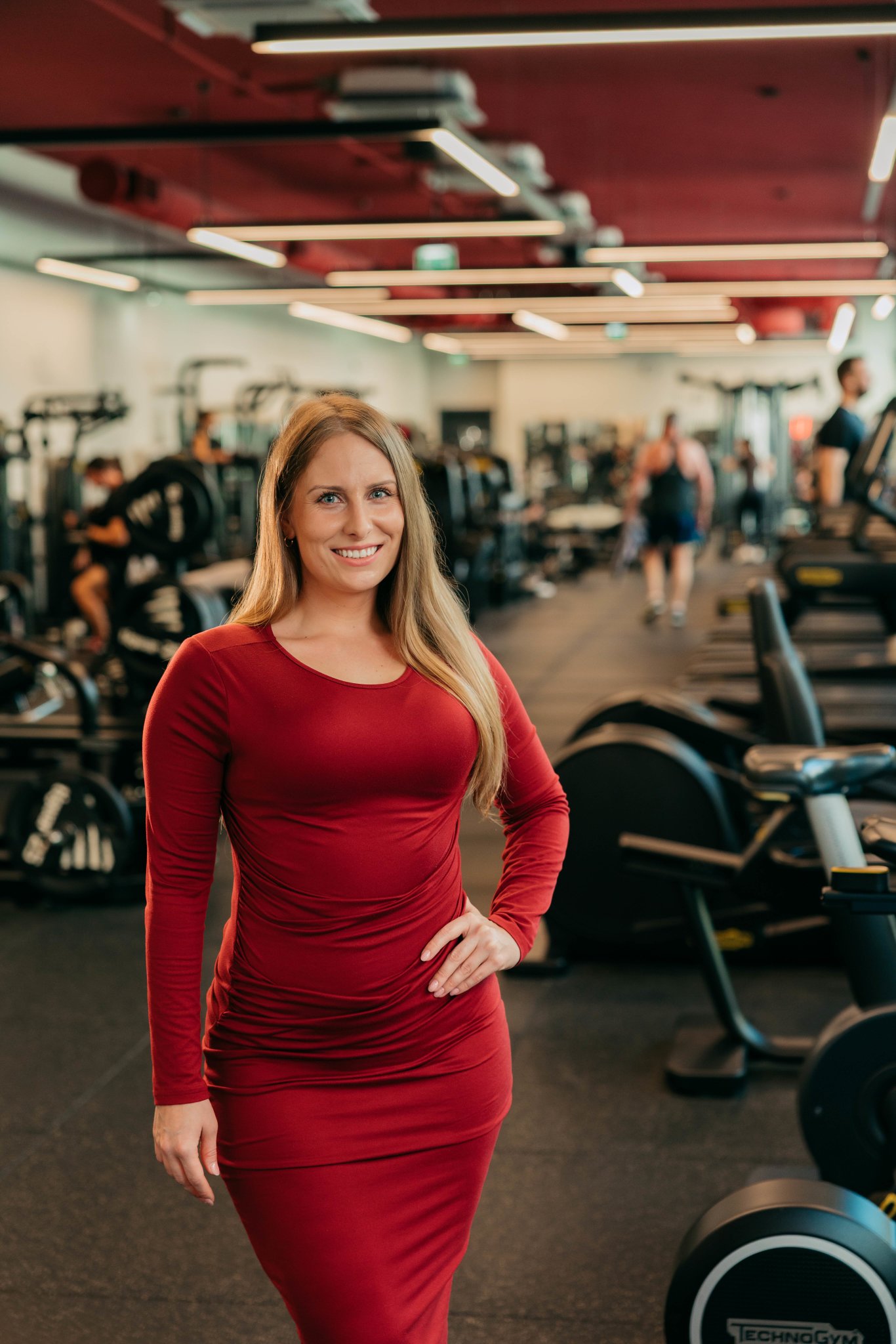 Komer�n� �l�nek