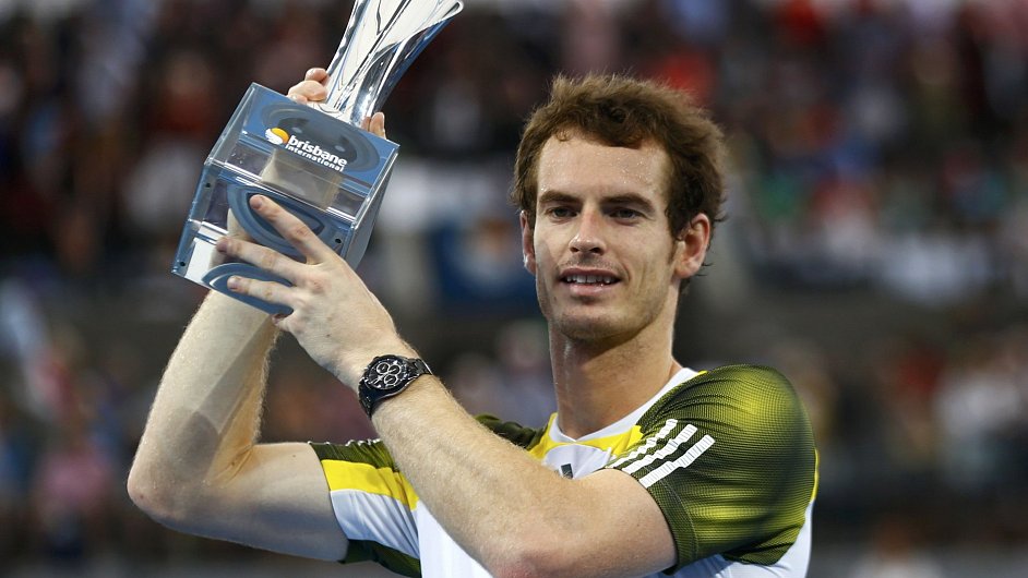 Andy Murray s trofej z Brisbane