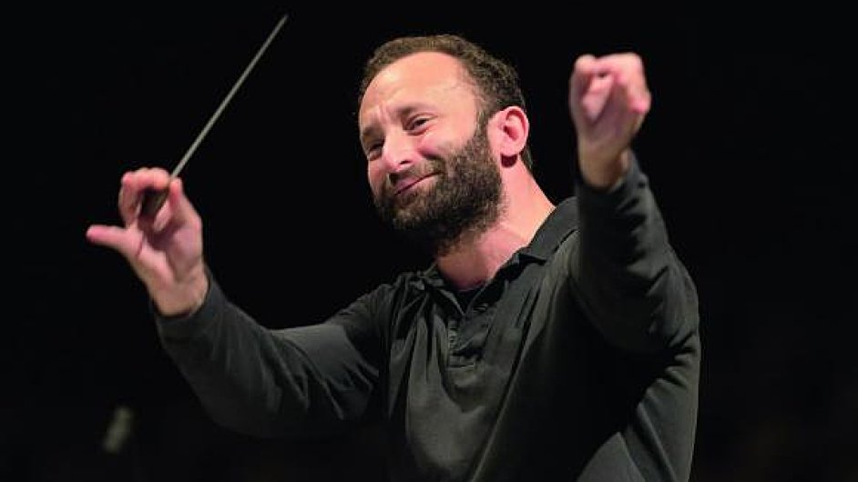 Kirill Petrenko dirigoval Berlnsk filharmoniky poprv v noru 2006.
