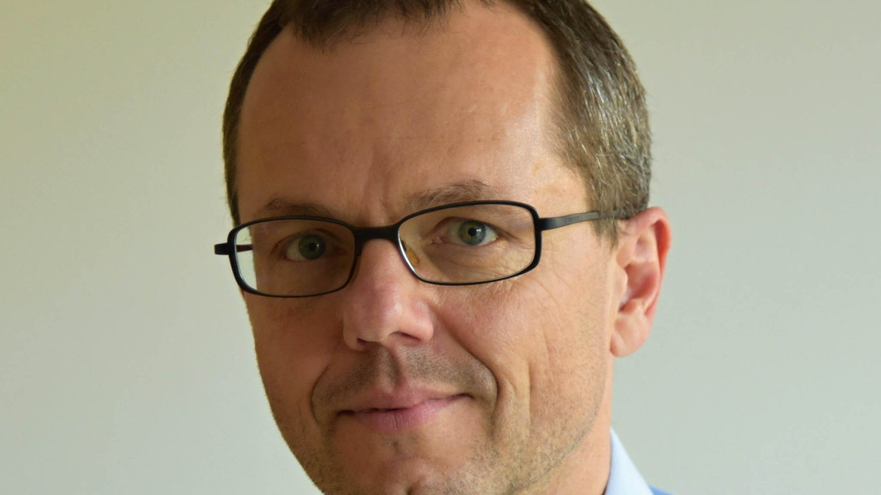 Martin Cmral, managing director, Leef Technologies