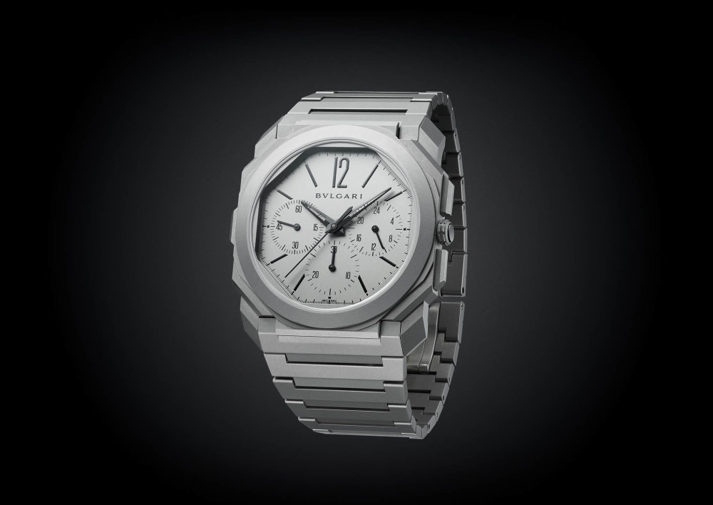 Bvlgari se snaží posouvat hranice v hodinářském světě, jako třeba u nejtenčího mechanického chronografu Octo Finissimo Chronograph GMT Automatic.