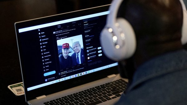 Plete se, nebo rovnou lže? Rozbor všech nesmyslů, které Trump vyprávěl Muskovi o Evropě