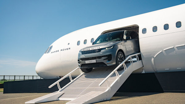 Range Rover Sport Electric