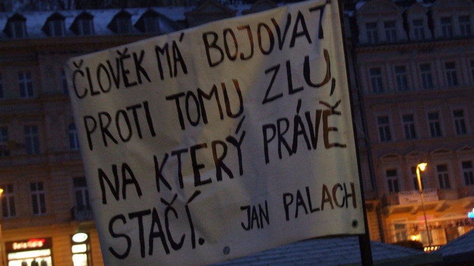 Transparent s vrokem Jana Palacha