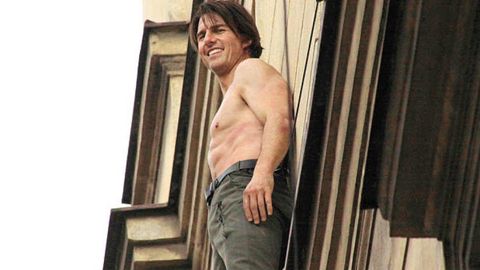 Ve filmovm hitu Mission: Impossible v Praze lezl po msch dom i Tom Cruise.