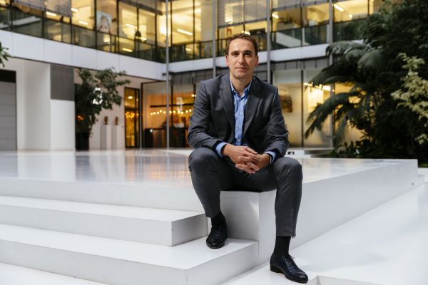 Tom&aacute;&scaron; Hru&scaron;ka �&iacute;d&iacute; �esk&yacute; L&acute;Or&eacute;al pr&aacute;v� rok