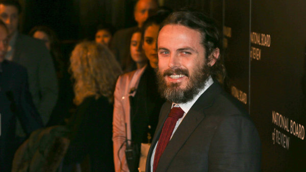 Casey Affleck je na snímku z letošního ledna z New Yorku.