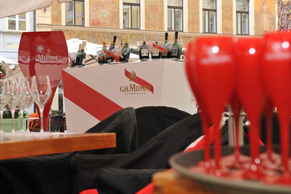 Mumm pop-up v centru Prahy