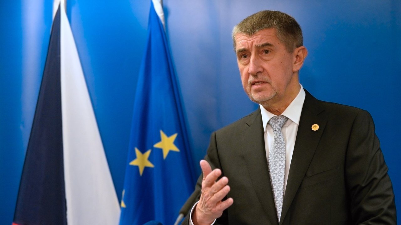 Premir Babi odmt vyhnout se evropsk alob zpsobem, jakm tak uinilo Slovensko.