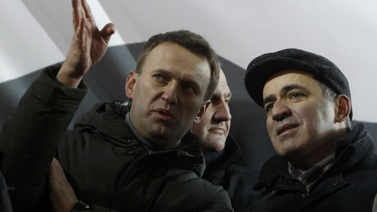 Bloger Alexej Navalnyj a opozin aktivista Garri Kasparov