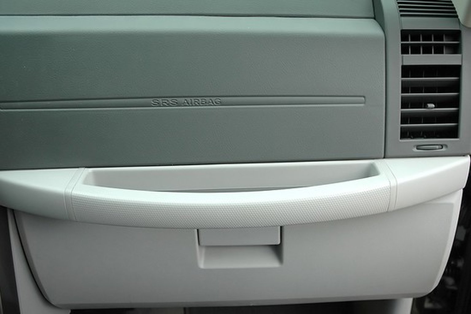 jeep_cherokee_31__550x367_.jpg