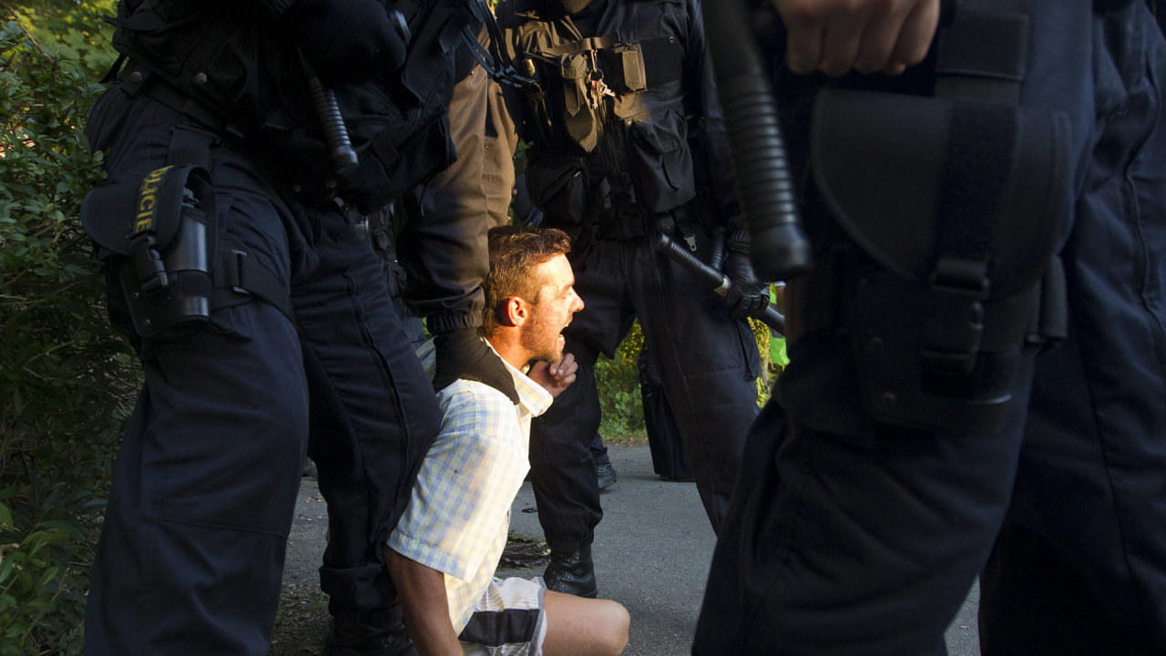 Demonstrace a policejn zsah v Rumburku