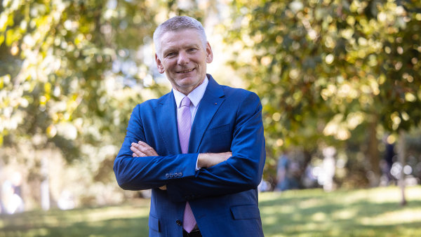 Prezident Asociace obrann�ho a bezpe�nostn�ho pr�myslu Ji�� Hynek.