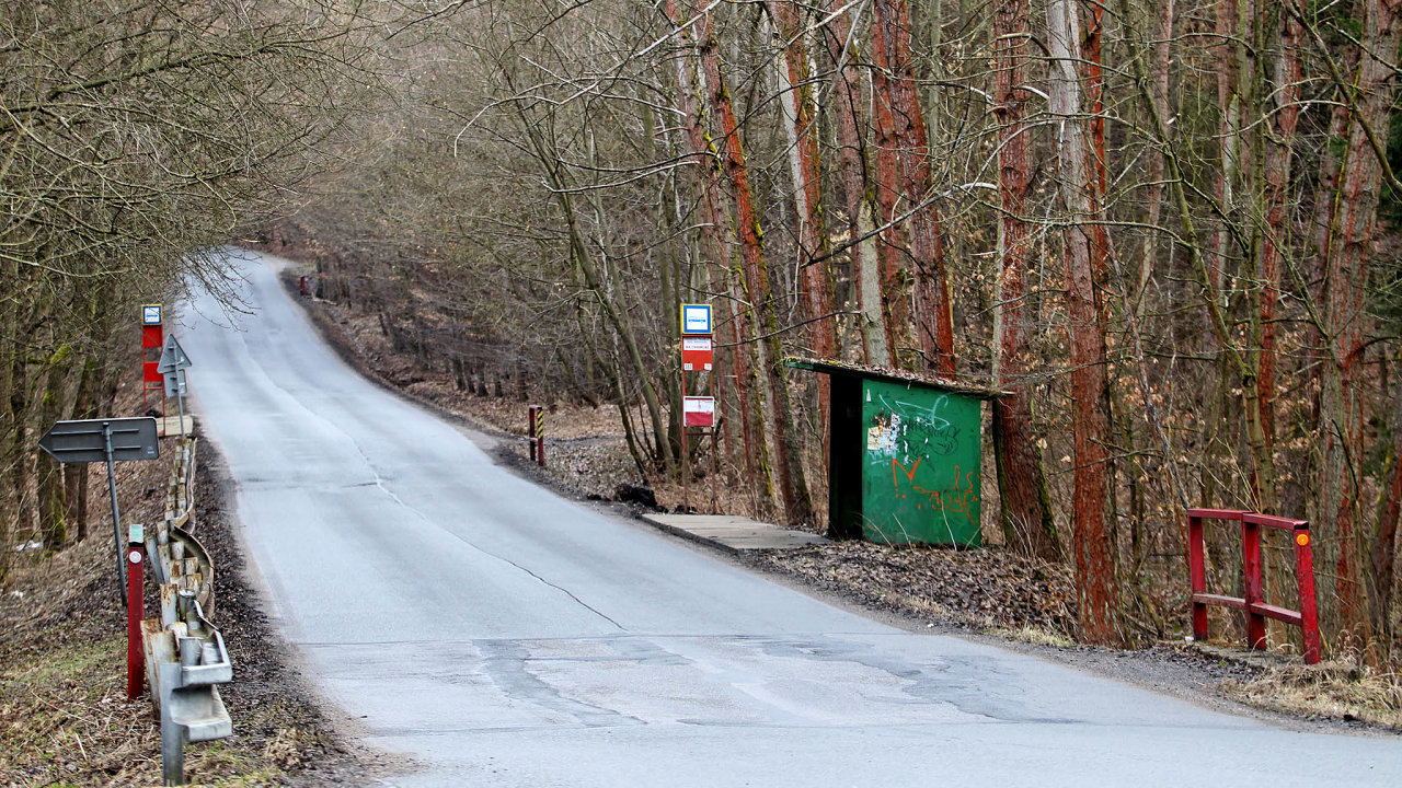 Hejtmani s rozhodnut�m nesouhlas�, kritizuj� ho zejm�na ti z opozi�n�ch stran.