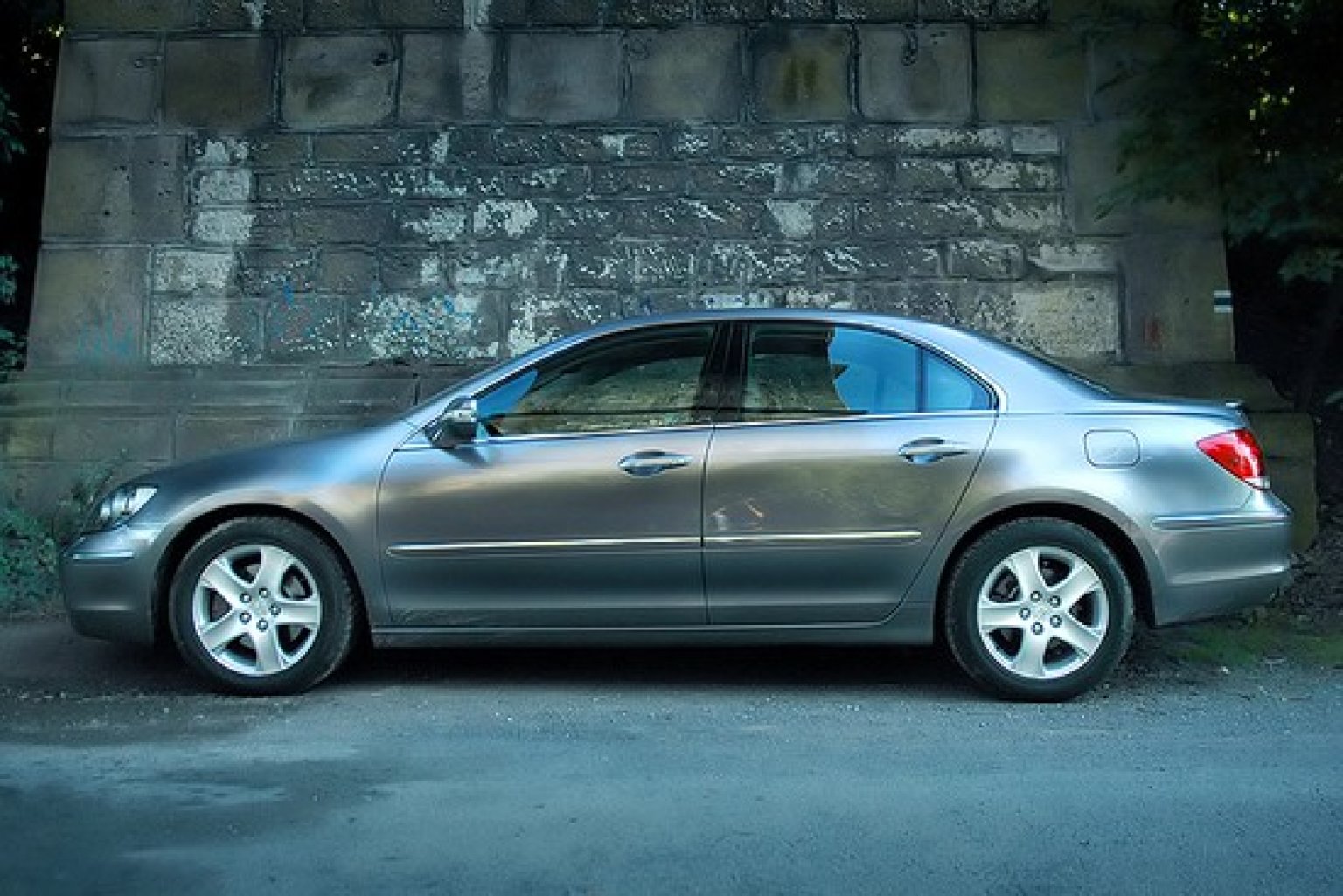 961320343_honda_legend_06_550x367_.jpg