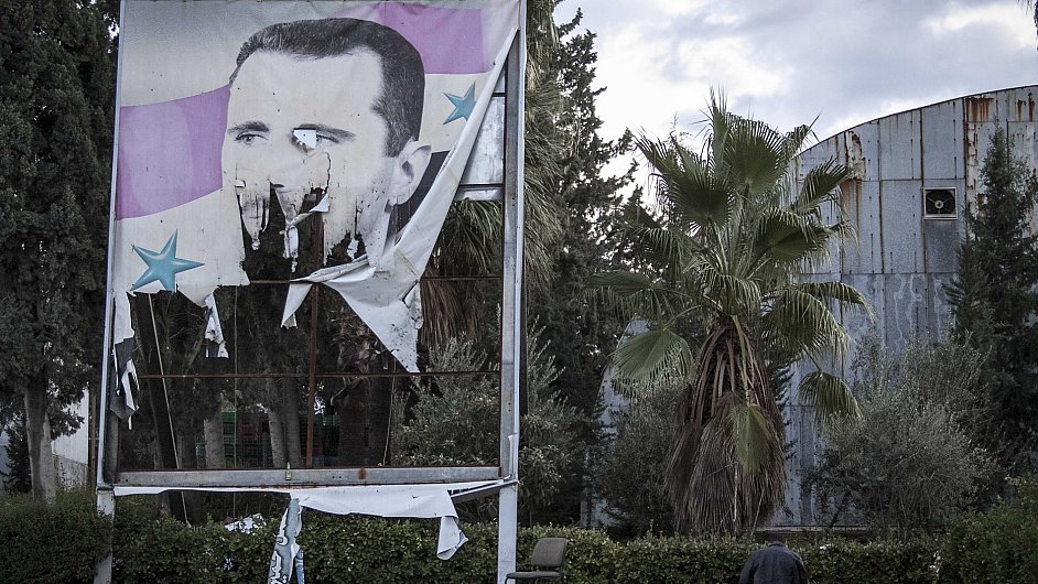 Ponien plakt prezidenta Bara Asada v syrskm Halabu