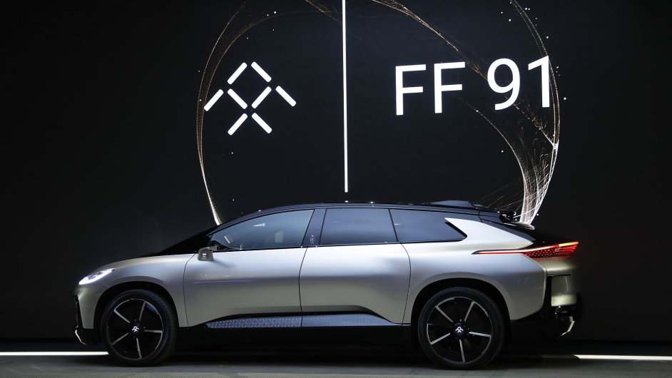 Nov elektromobil spolenosti Faraday Future FF91