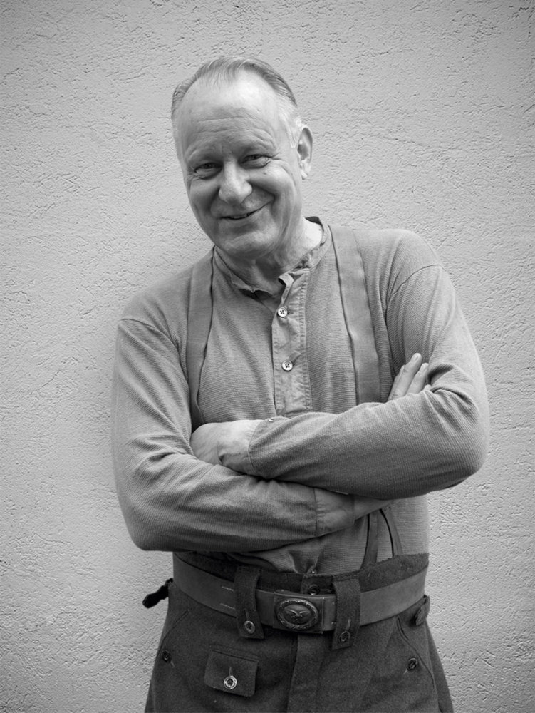 Známý švédský herec Stellan Skarsgård o natáčení v Česku, výchově svých sedmi synů a tom, proč chce mermomocí mluvit, byť by v rámci této rubriky měl vlastně mlčet.
