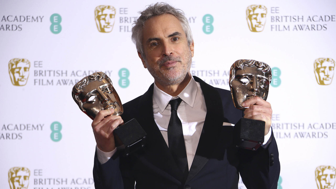 Alfonso Cuarn u za film Roma zskal americk Zlat glbus i britskou cenu BAFTA. Uspje tak v nedli na Oscarech?