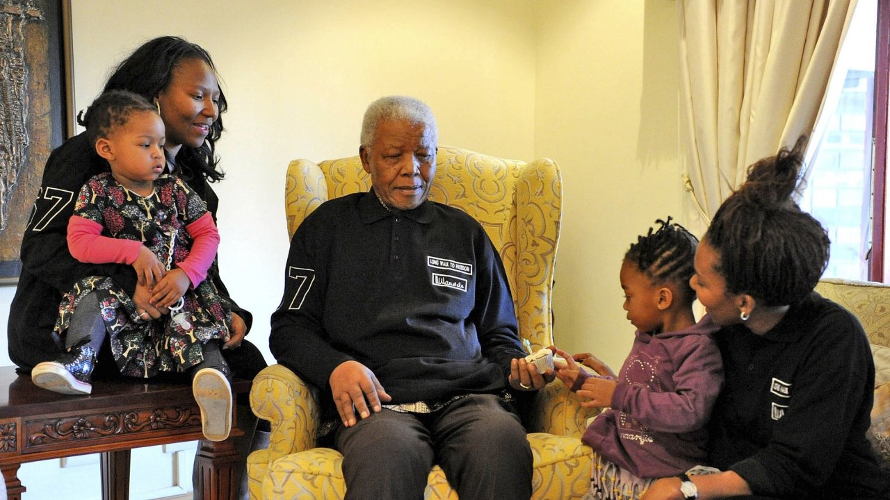 Nelson Mandela uprosted rodiny