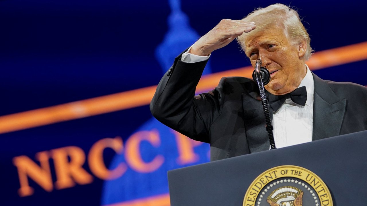 Kupedu k obchodn vlce, jakou svt nezail za skoro 100 let, vel Donald Trump.