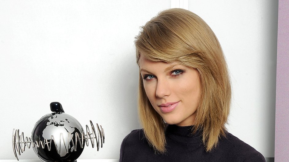 Taylor Swiftov vloni prodala 6 milion kus svho alba 1989.