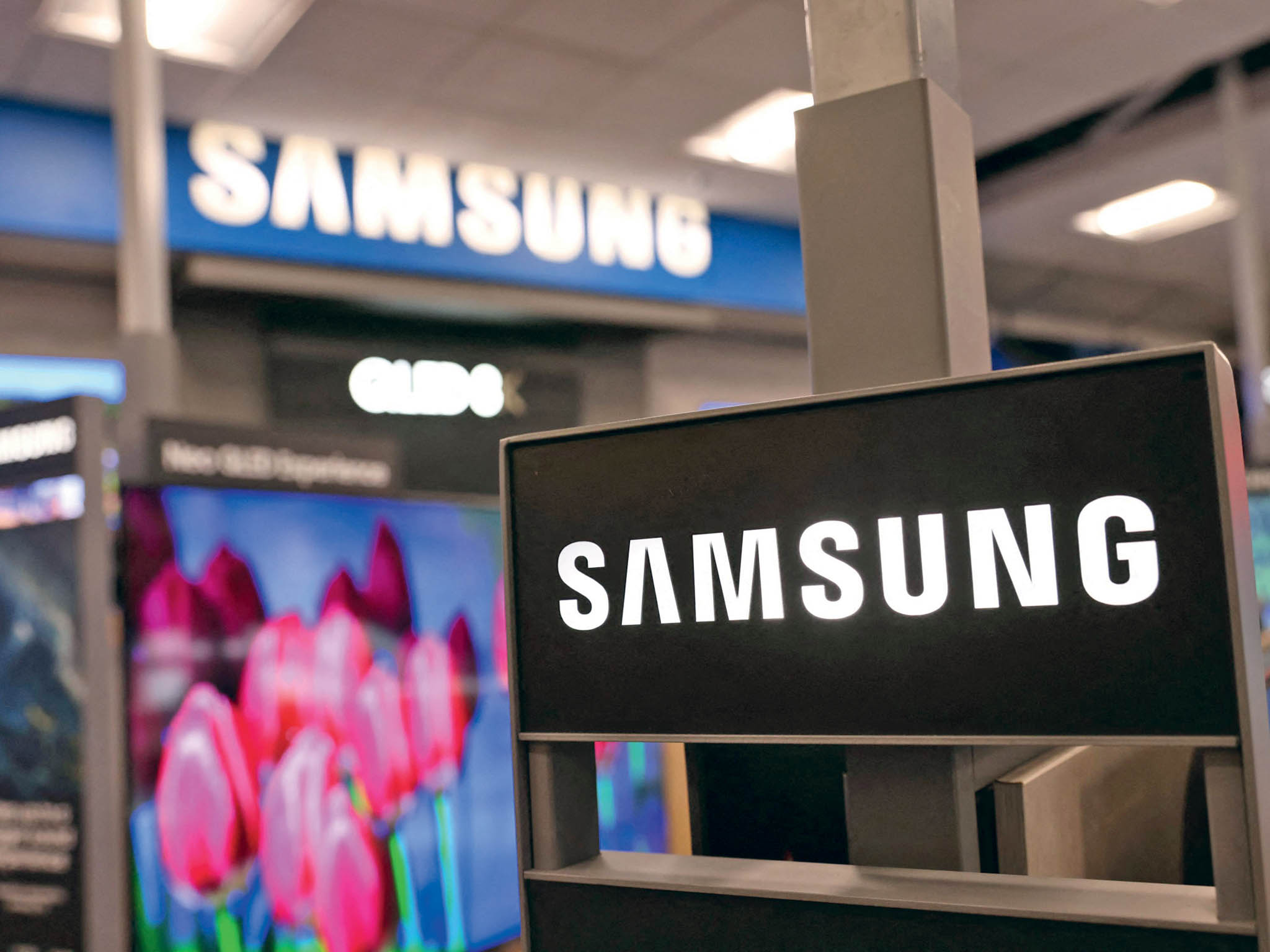 Ani rekordní èísla Samsungu investory nepotìšila.