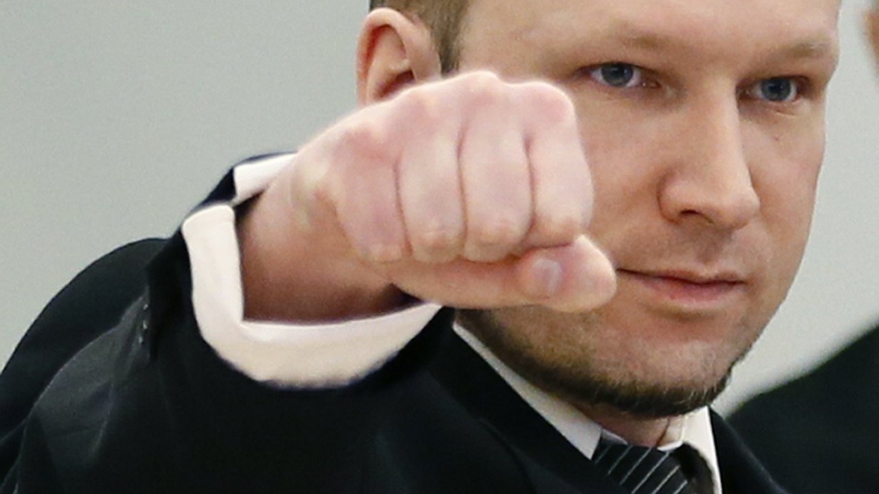 Breivik zdrav po pchodu soud