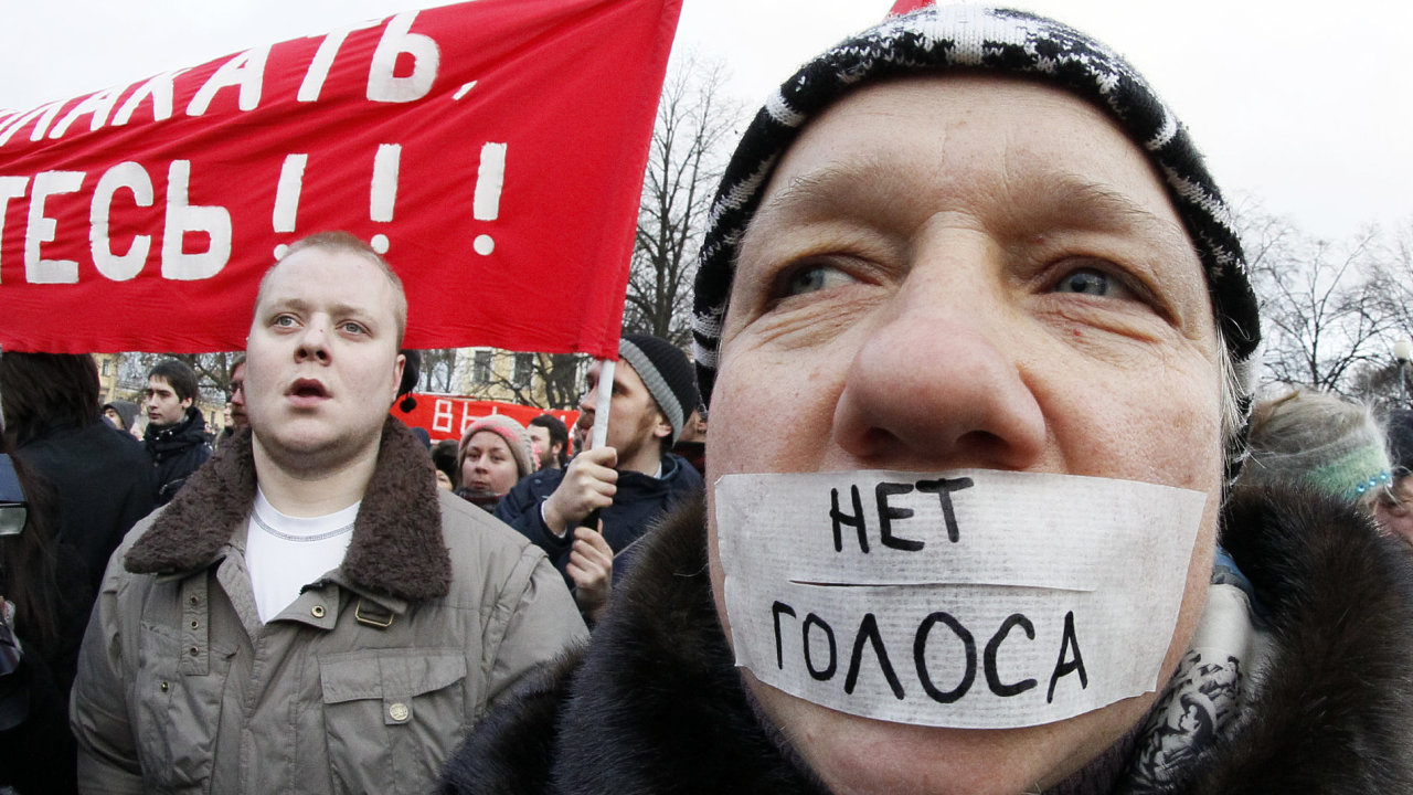Demonstranti v Rusku.