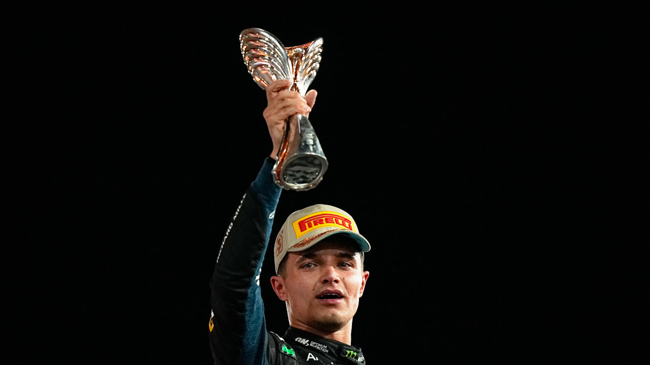 Norris je poprv mistrem svta formule 1, v Ab Zab mu stailo tet msto.