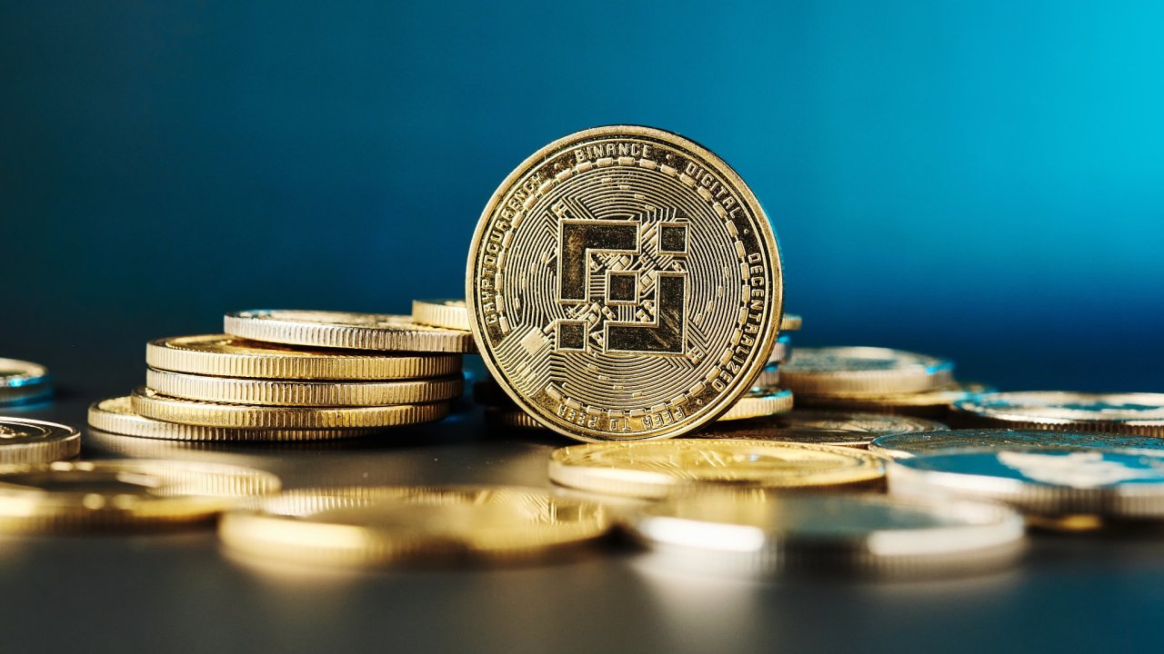 Binance, mince