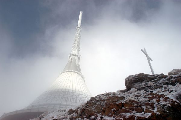 Impozantn&iacute; Je&scaron;t�d.