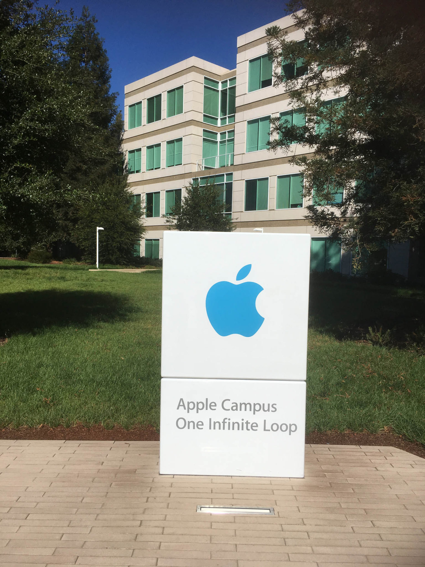 Napodobit úspěchy firem jako Apple a Google, které vzešly z blízkého Silicon Valley, pro ně ale bude velmi obtížné. (Foto: HN – Jan Úšela) jarvis_59dba8ef498e2987e18e5109.jpeg