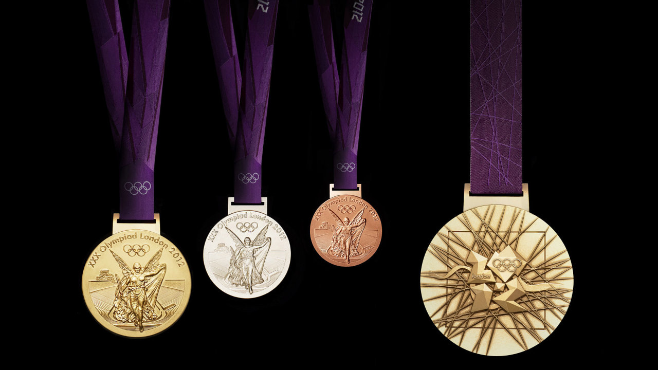Vechny olympijsk medaile jsou ve skutenosti ze stbra.