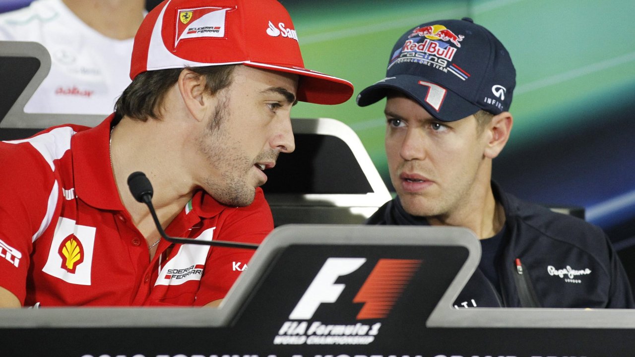 Fernando Alonso a Sebastian Vettel