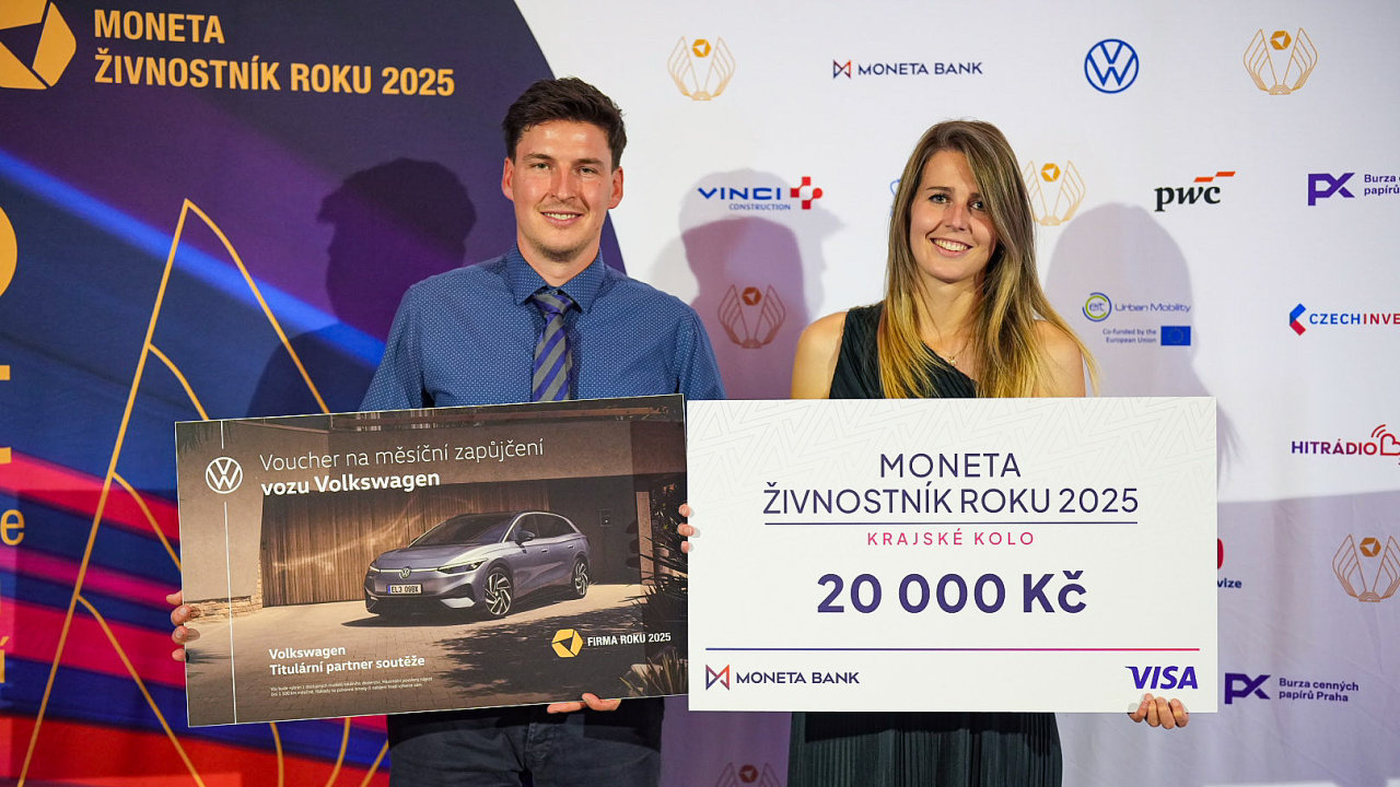 Majitel Serafin-byliny Petr Gasparik a vtzn ivnostnice Jana Jan.