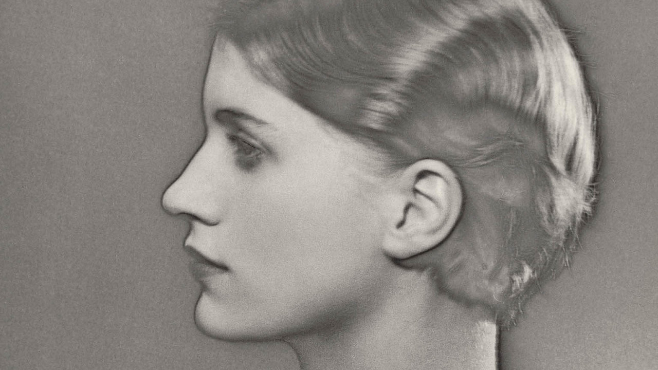 Vstava Man Ray: When Objects Dream o jeho ranm obdob potrv v newyorskm MET do 1. nora 2026.