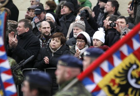 Smuteční průvod Prahou