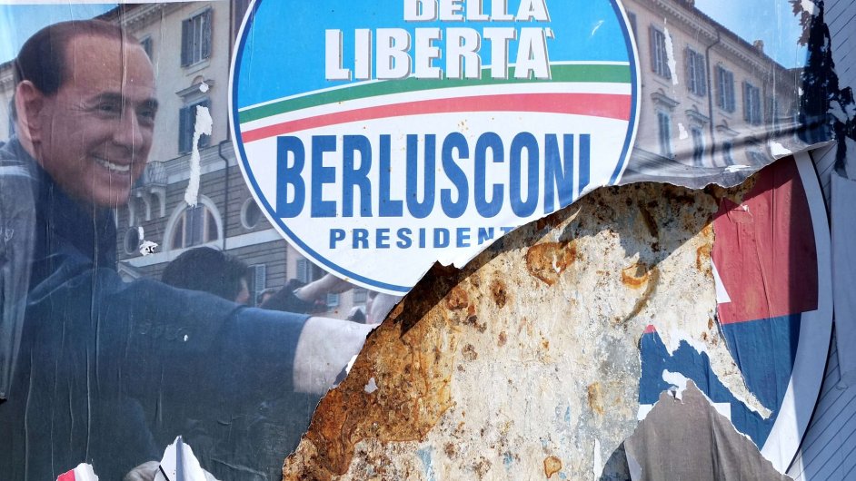 Volebn plakt Berlusconiho strany Lid svobody