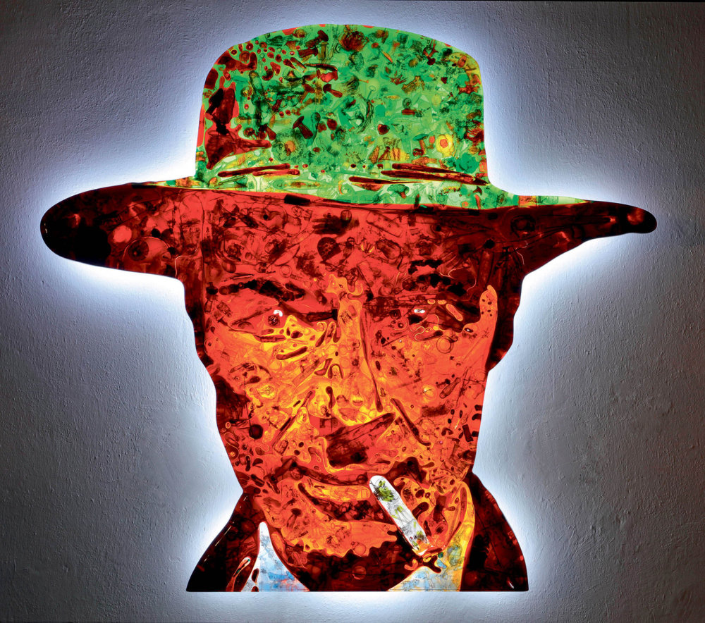 Reliéfní portréty vznikly kombinovanou technikou. Géniové s temnou energií: J. Robert Oppenheimer