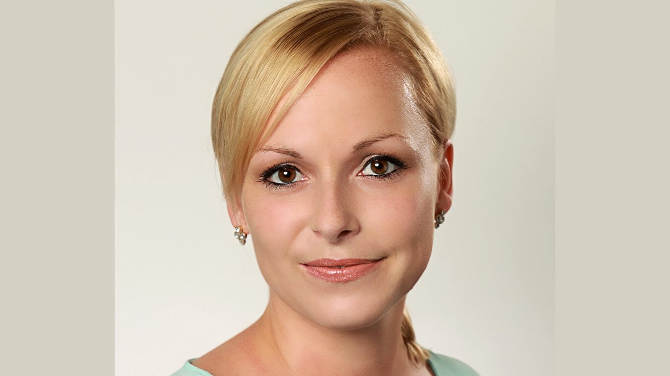 Tereza Skcalov, account manaerka, AMI Communications