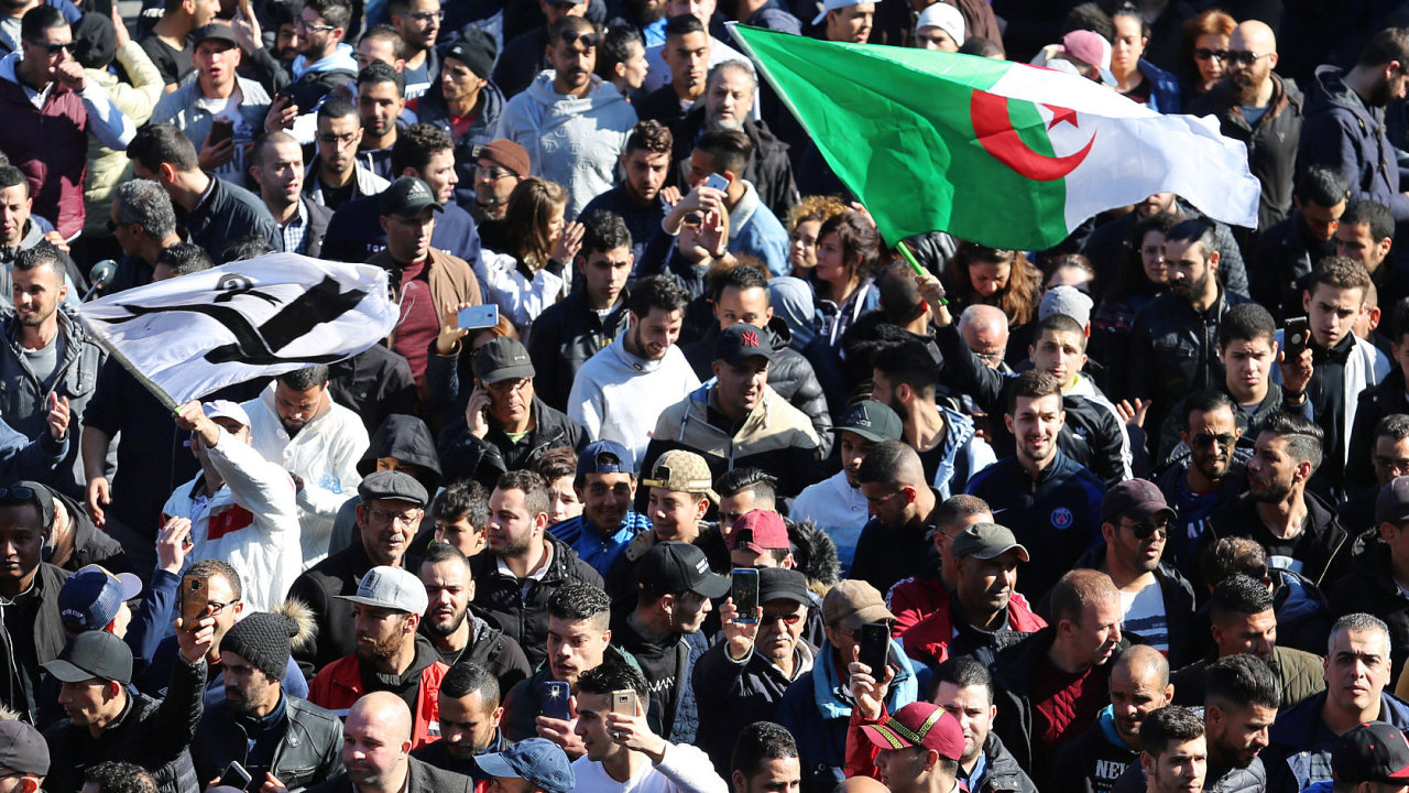 Alžírsko, demonstrace