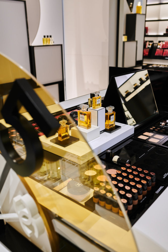 Chanel boutique v Pařížské ulici v Praze