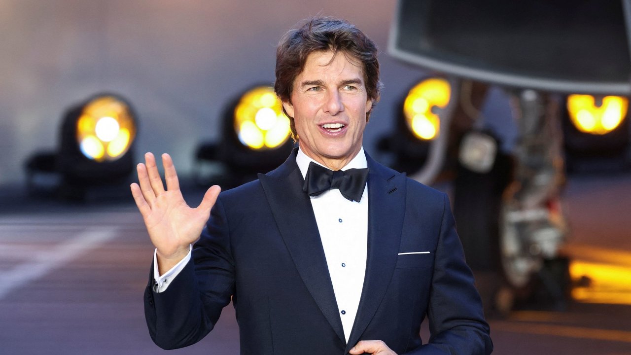 Tom Cruise pøi premiéøe pokraèování filmu Top Gun v Londýnì.