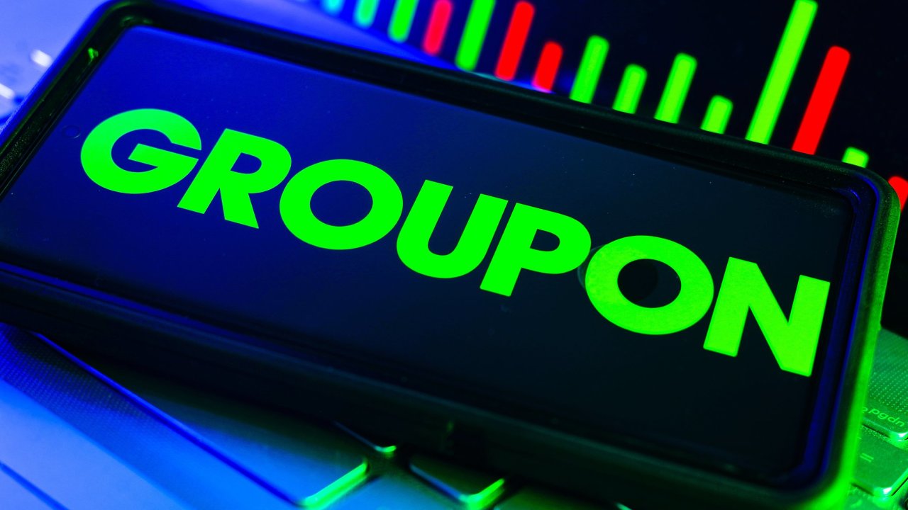 Groupon se mění v AI společnost a projevuje se to také na burze, kde akcie...