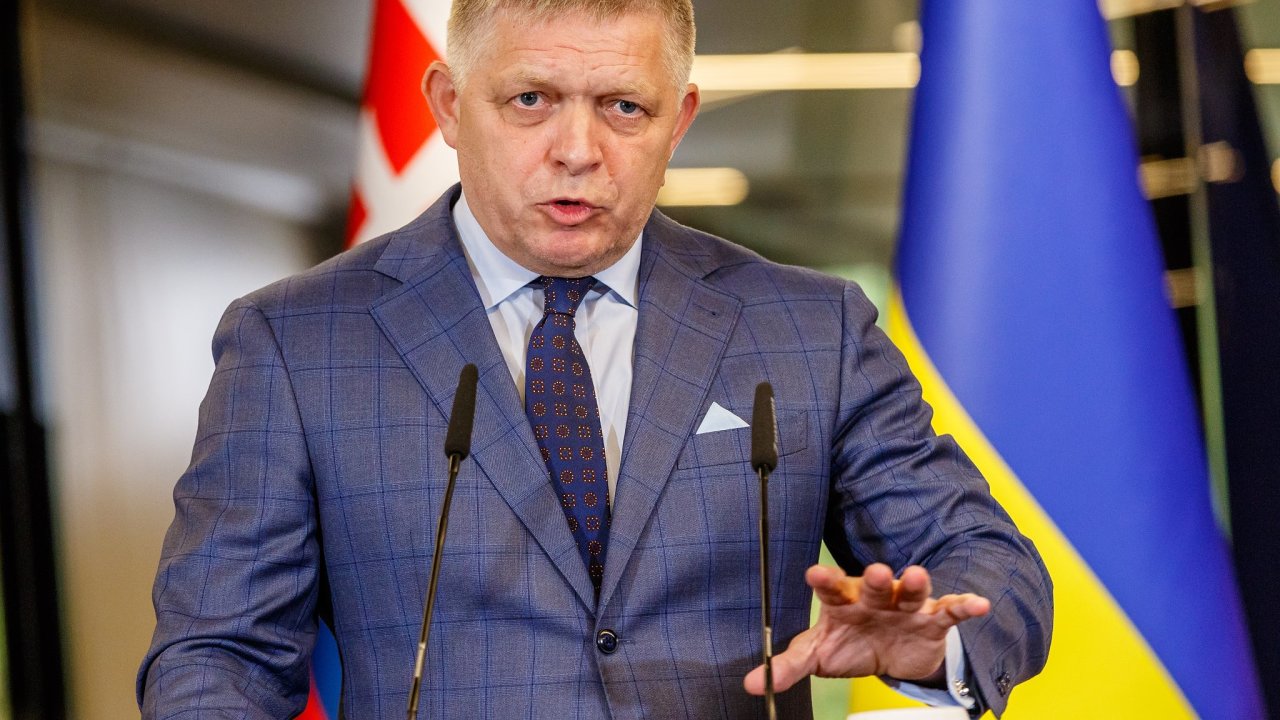 Robert Fico, Slovensko