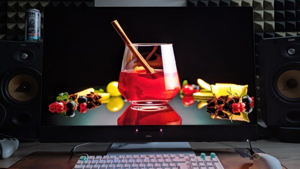 Dell 32 Plus 4K QD-OLED Monitor